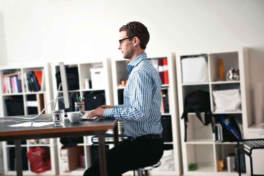 Hållningsväst Position